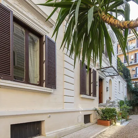 Plinio By Interhome